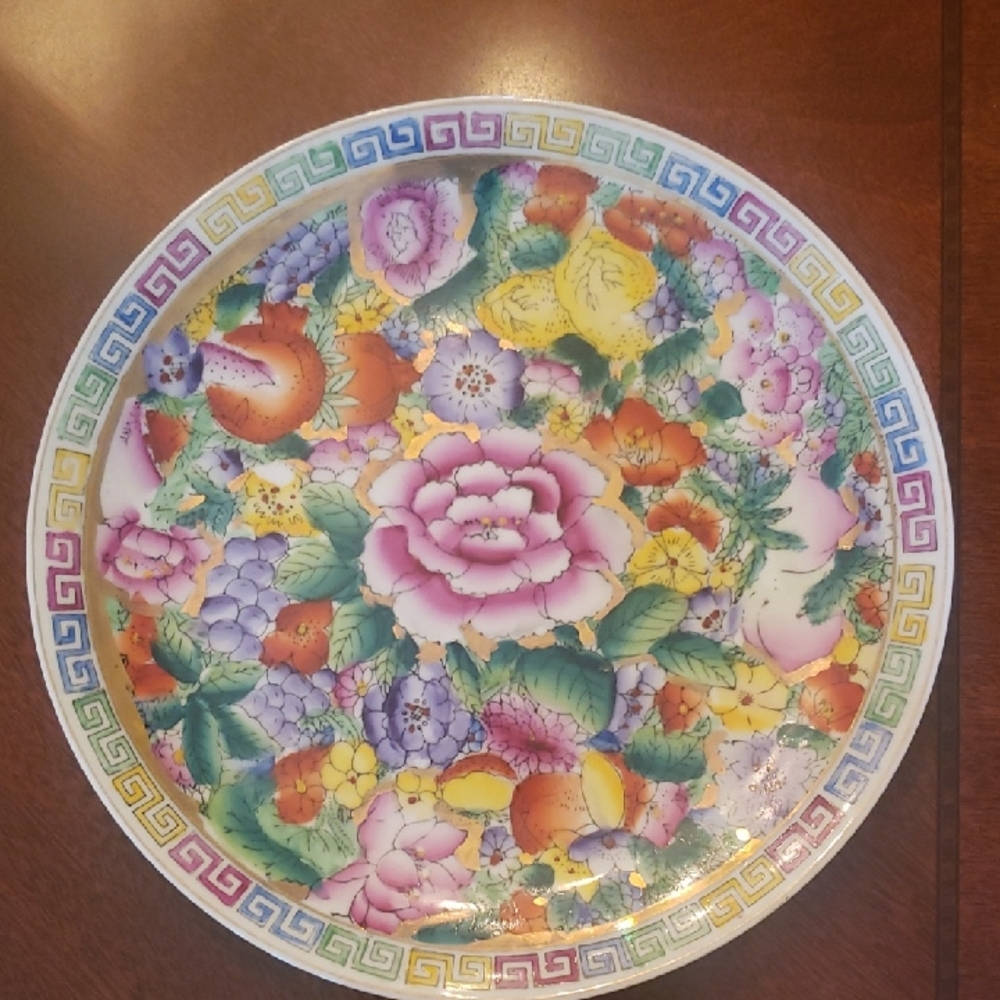 Vintage Floral Decorative Plate with Multicolor Design